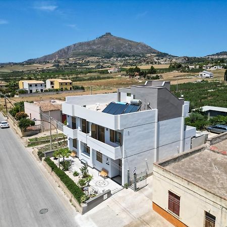 B&B Profumi Di Sicilia Валдериче Екстериор снимка
