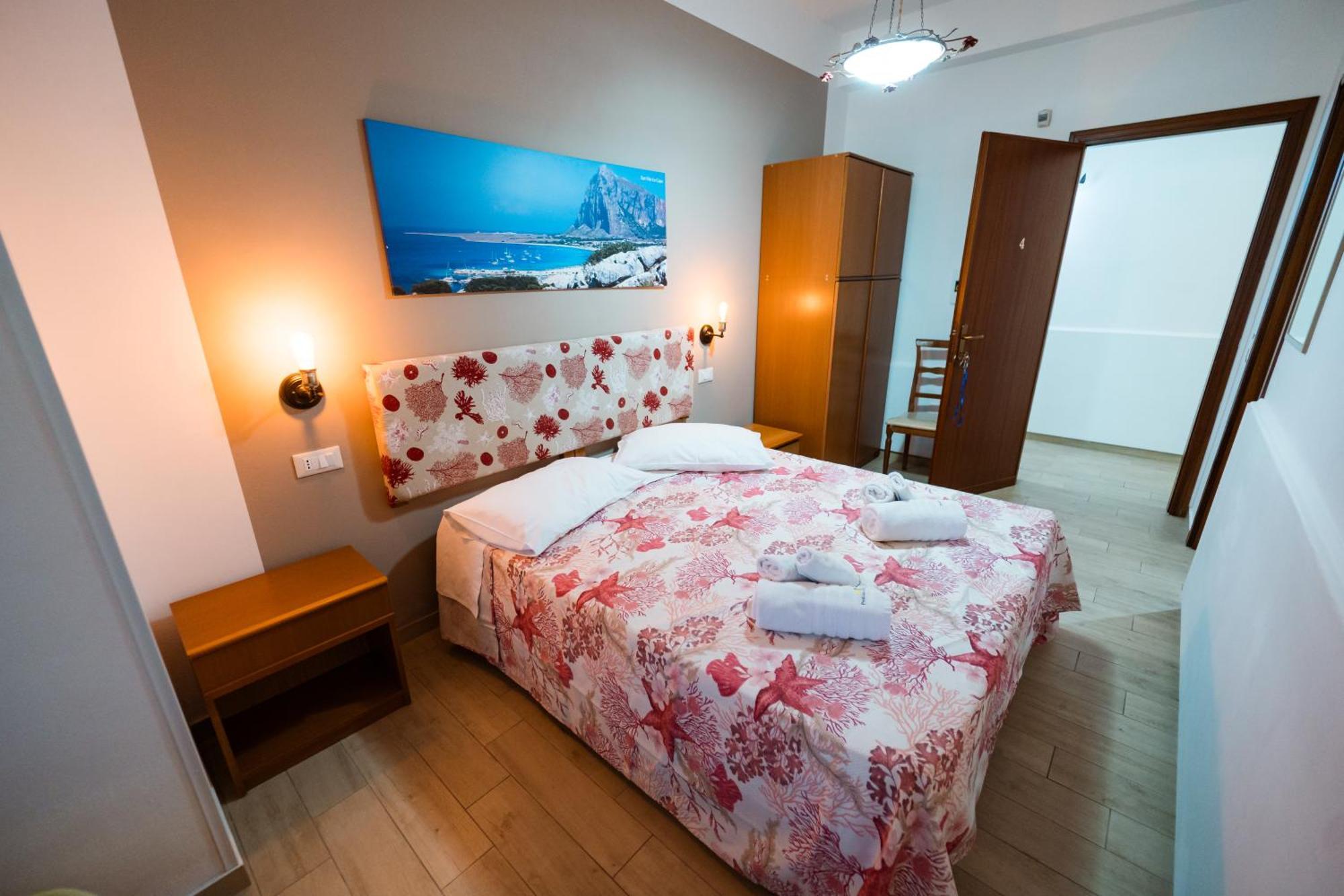 B&B Profumi Di Sicilia Валдериче Екстериор снимка