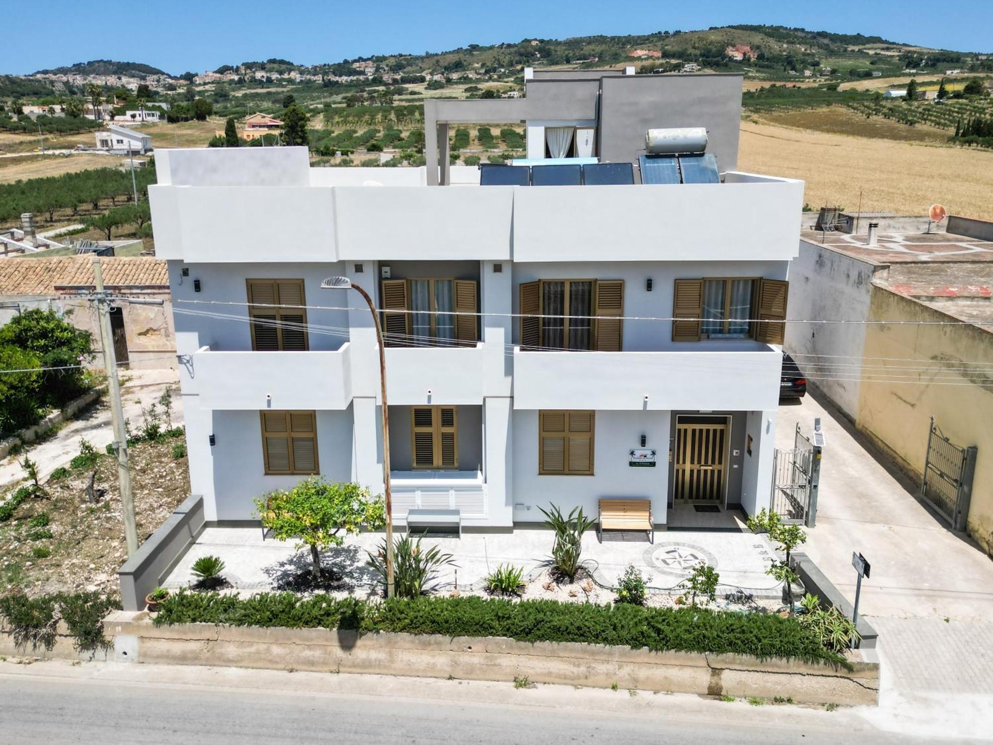 B&B Profumi Di Sicilia Валдериче Екстериор снимка